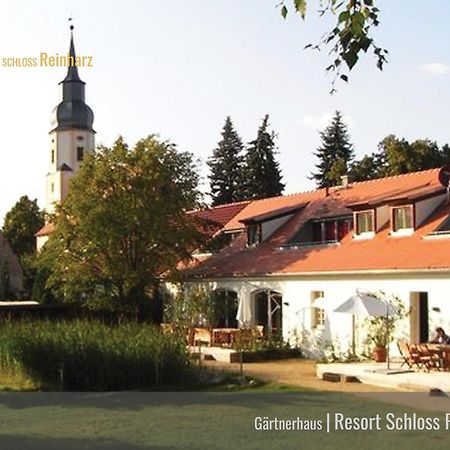 Resort "Schloss Reinharz" Бад-Шмидеберг Экстерьер фото